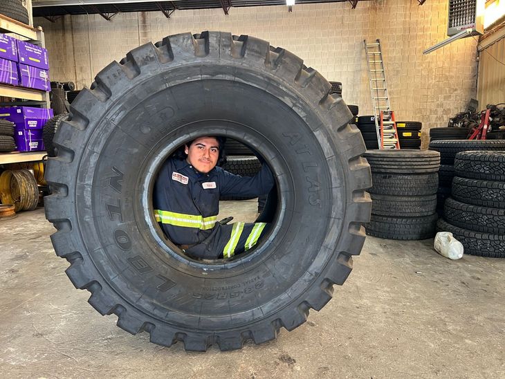 CB Truck Tire Service