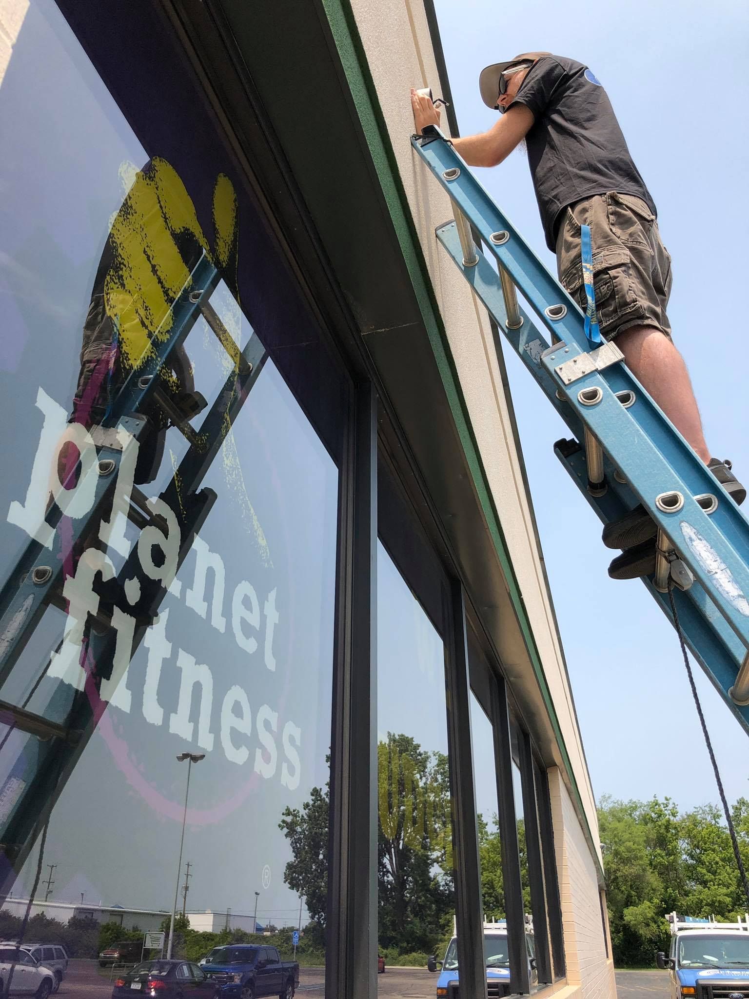 Commercial surveillance installation