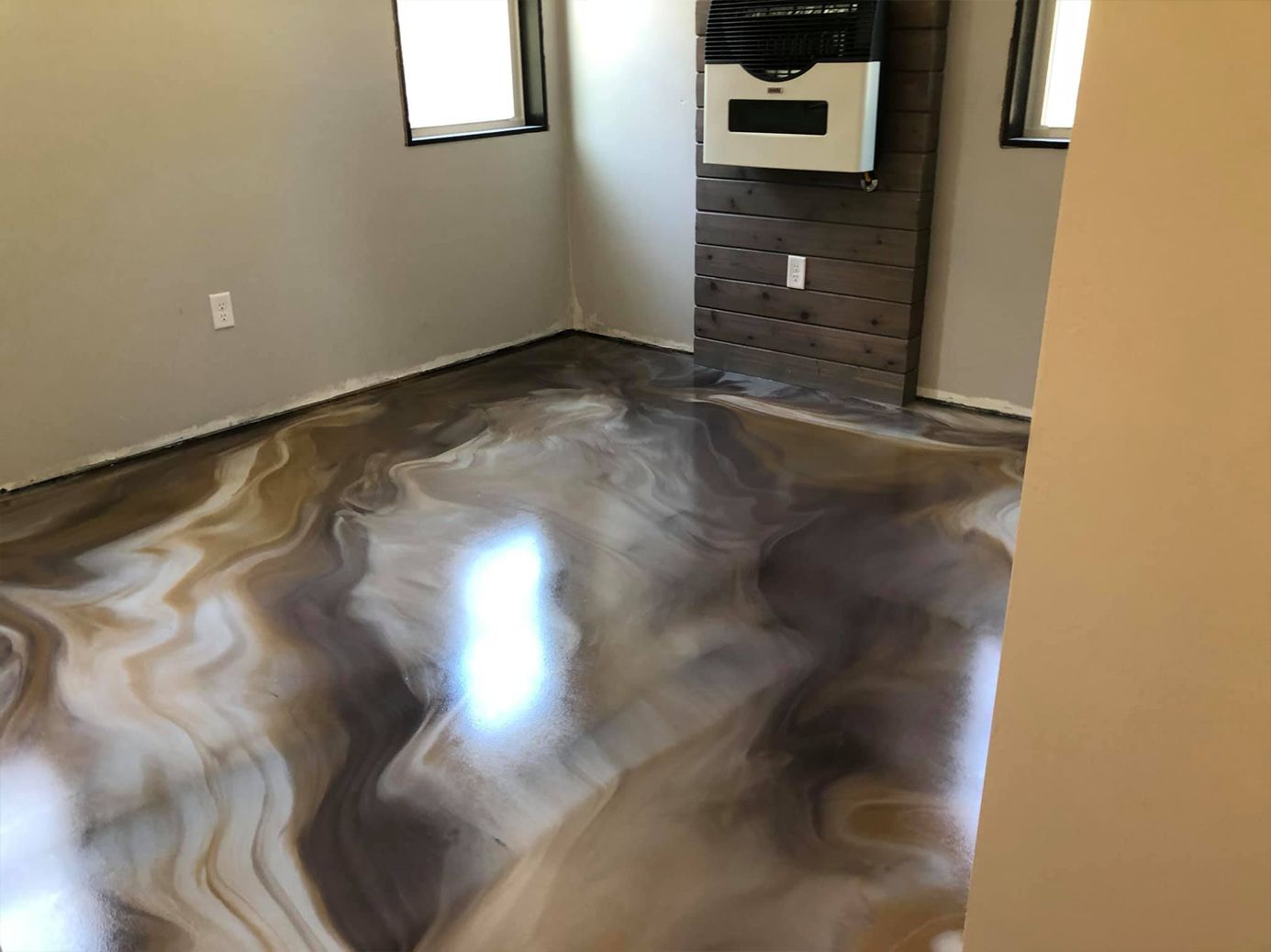 Concrete flooring service