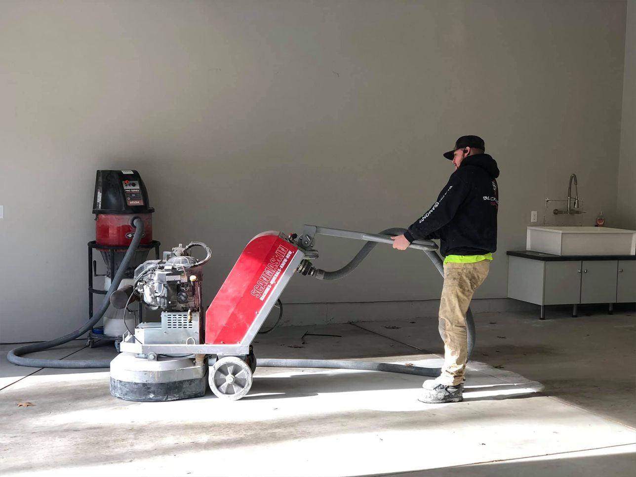 Concrete flooring service