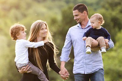 Learn More About Bringing Baby Home Workshop Happy family