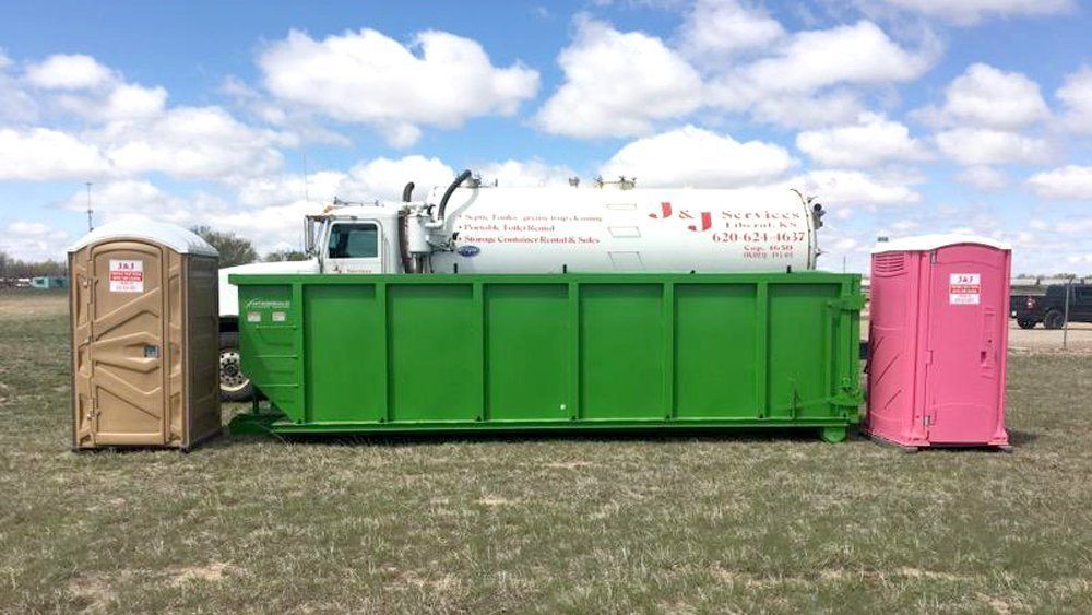 Vacuum Boxes  Roll Off Containers