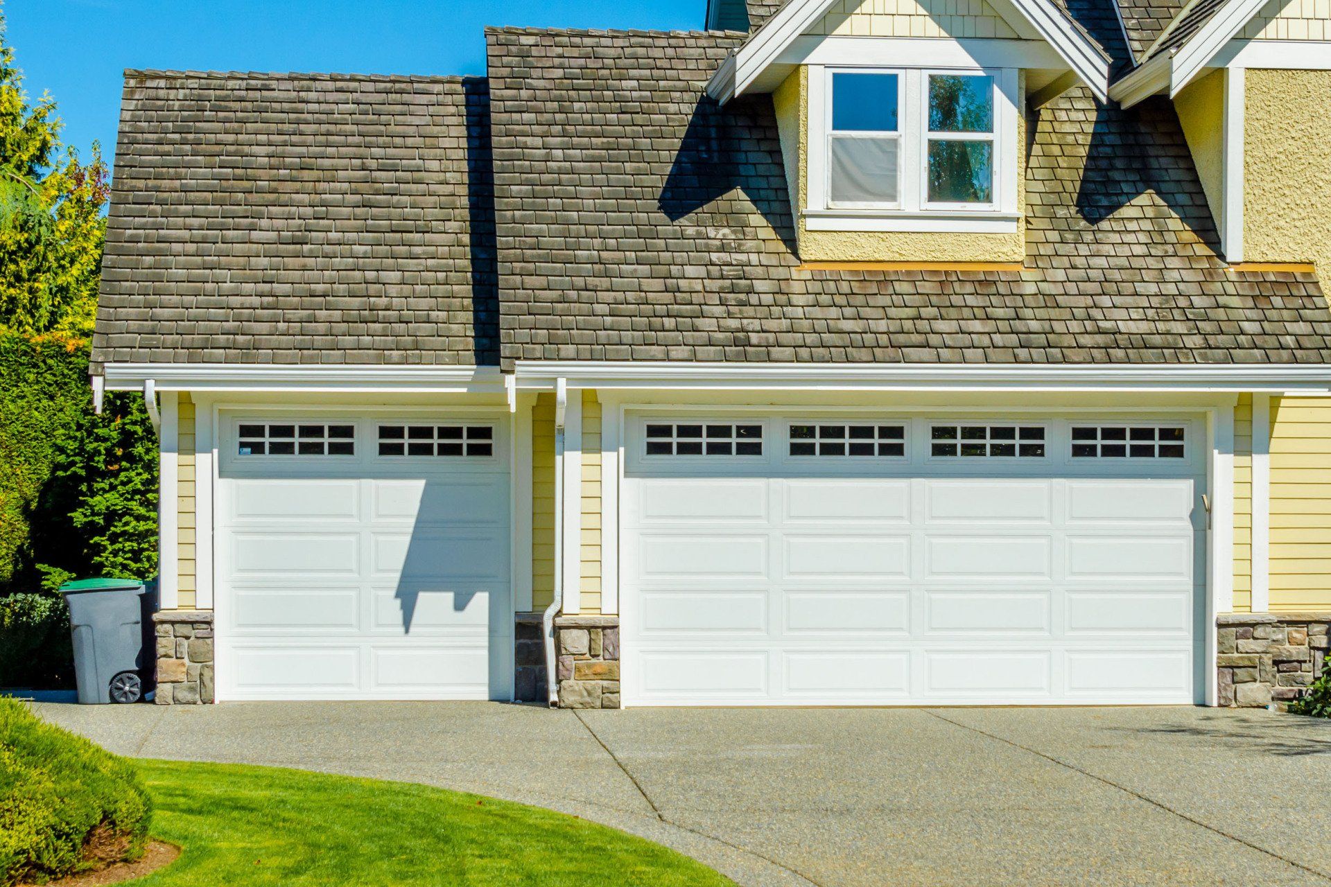 Residential Garage door