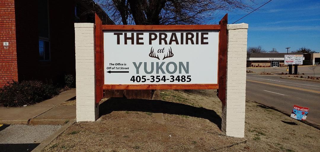 A sign that says the prairie yukon on it
