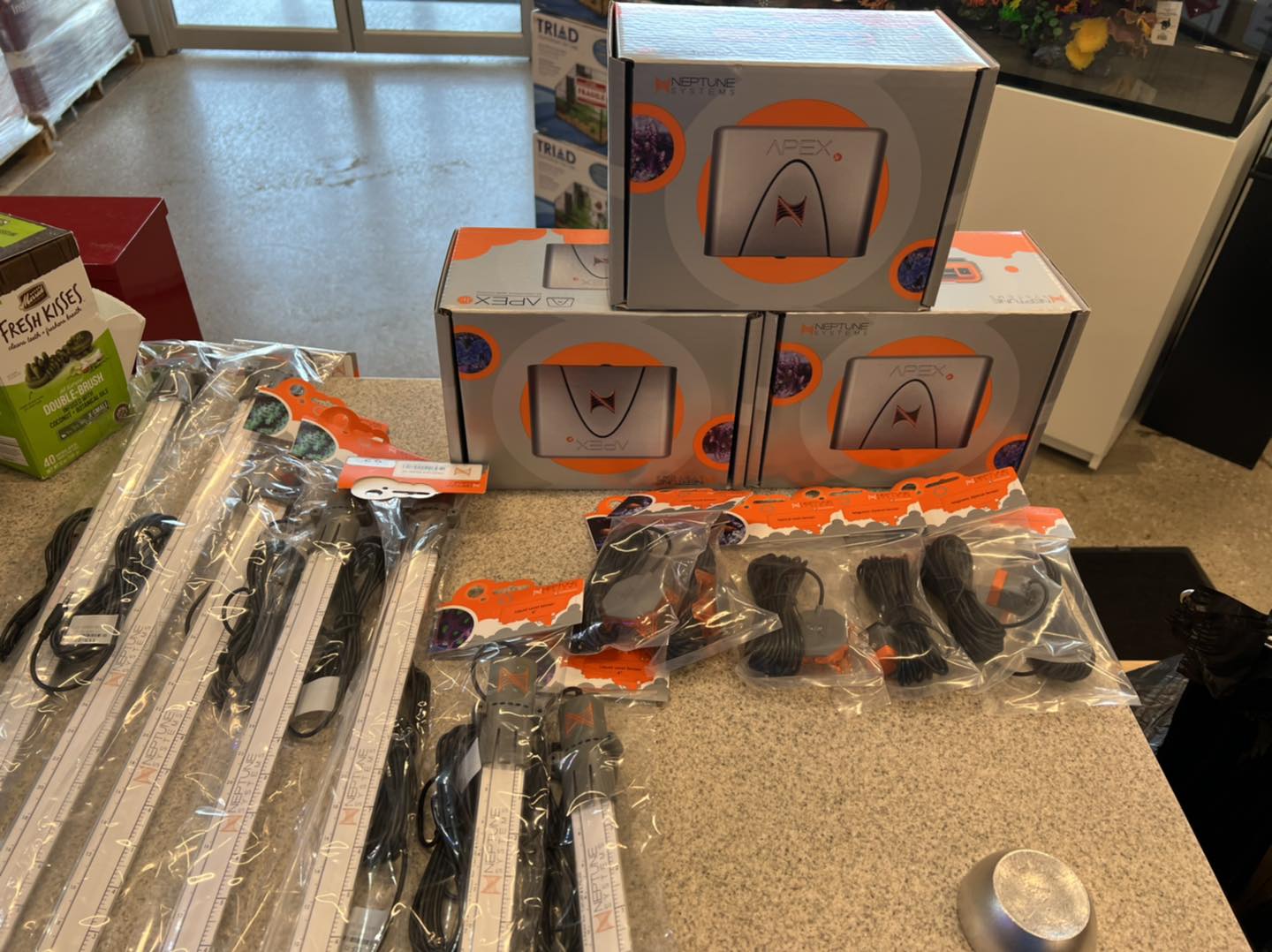 Aquarium accessories