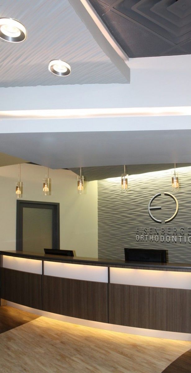 Eisenberger front desk