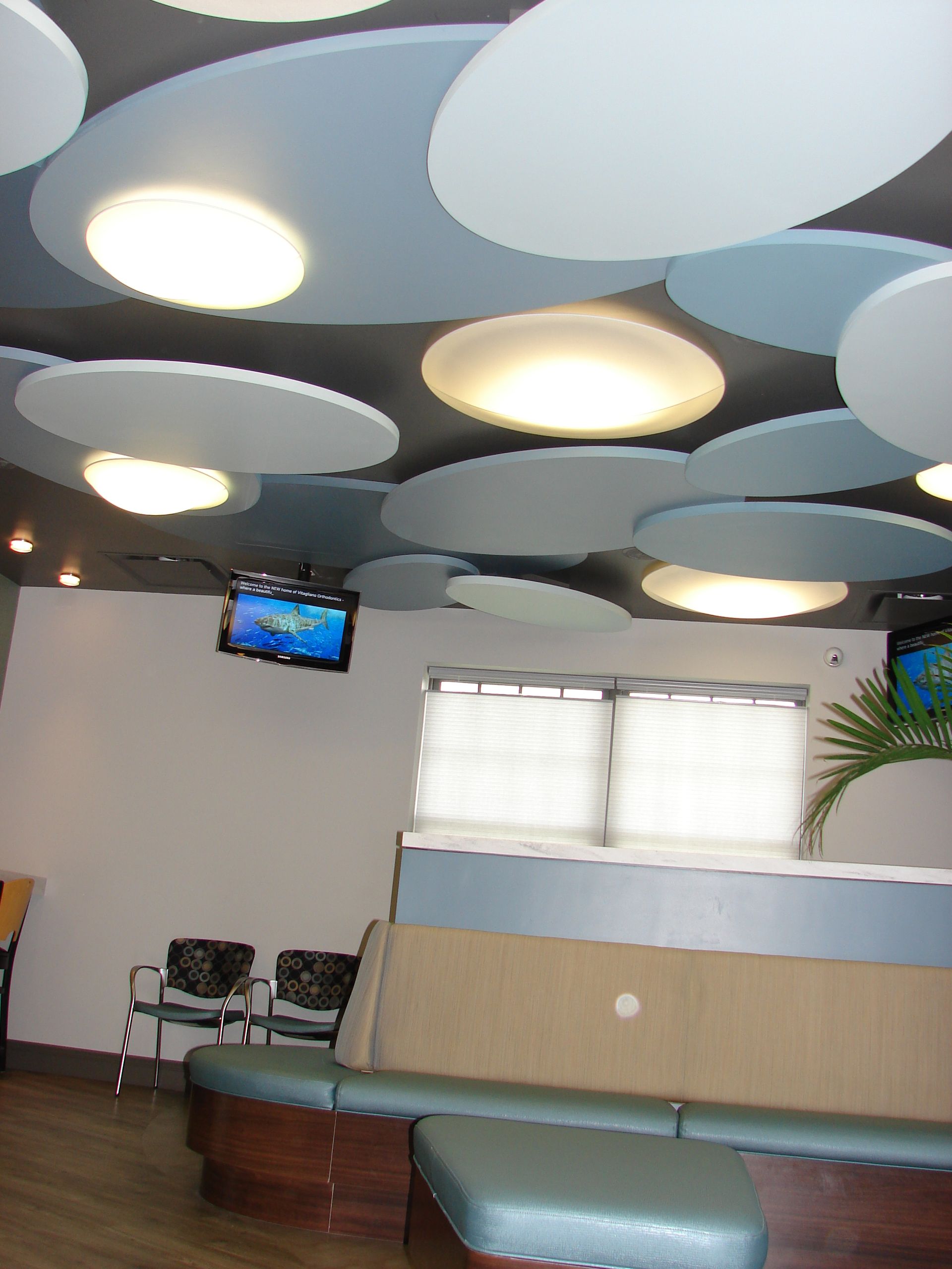 beautiful ceiling design at the waiting area