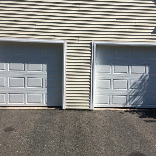 Haas 680 Series Insulated Garage Door