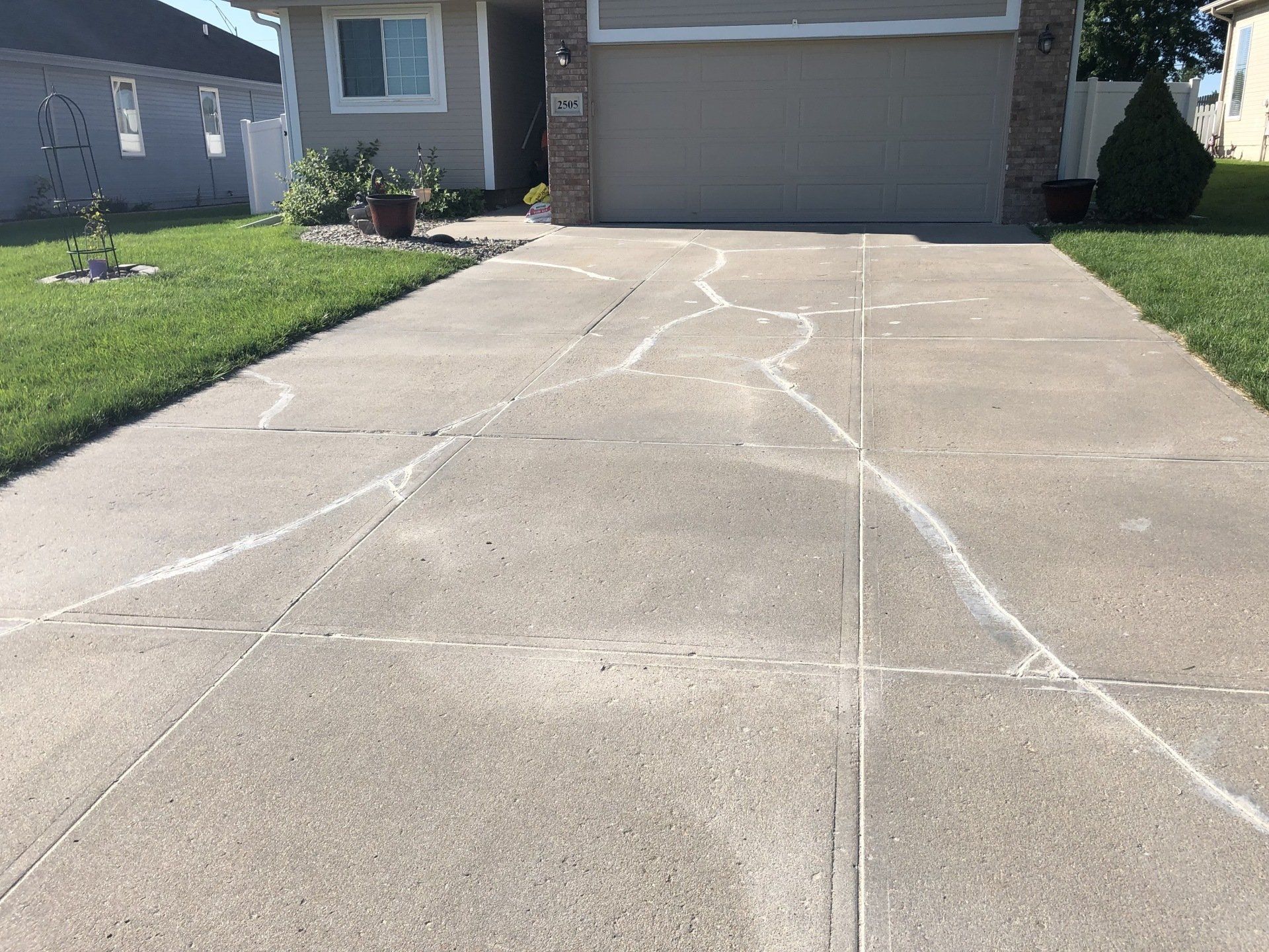 caulking driveway