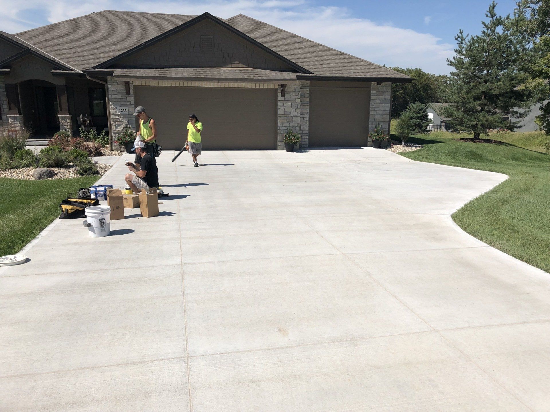 caulking driveway