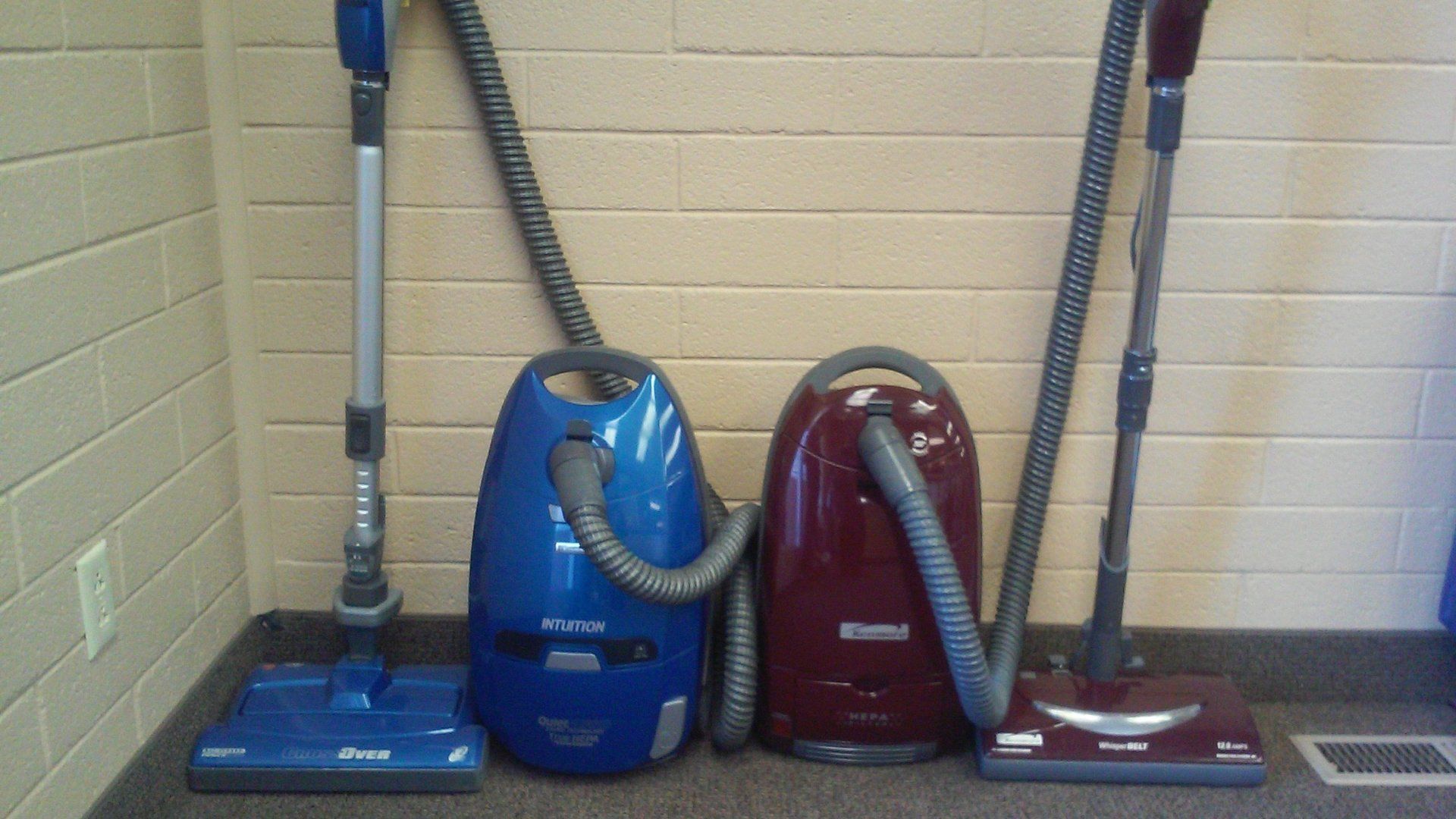 Household vacuum