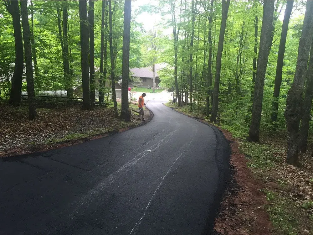 Asphalt paving service