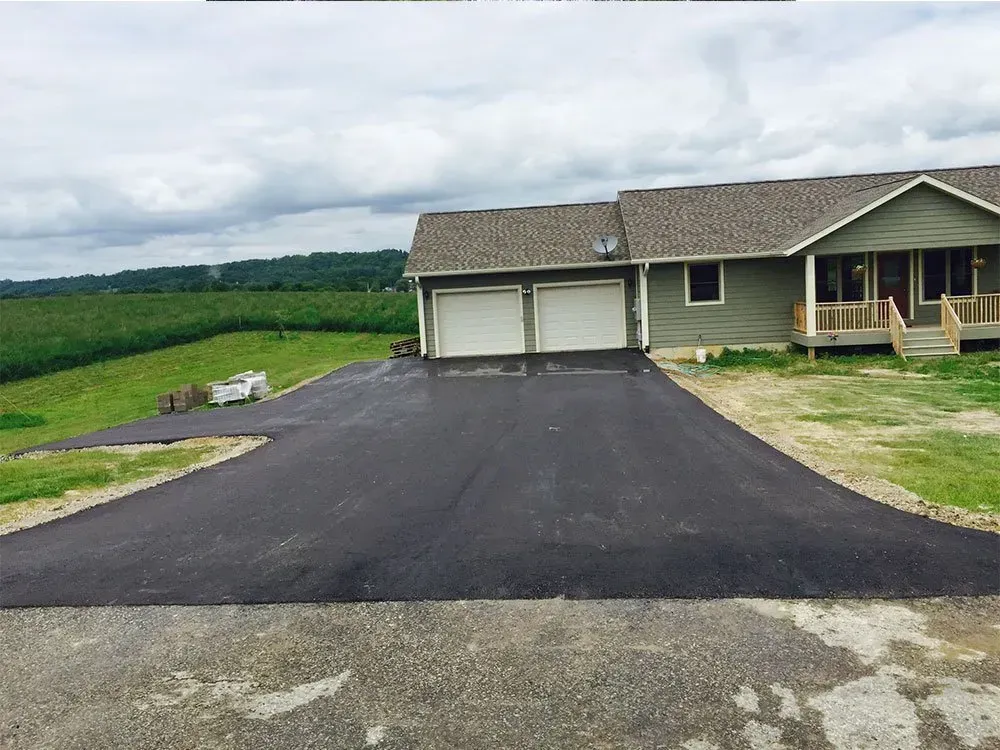 Asphalt paving service