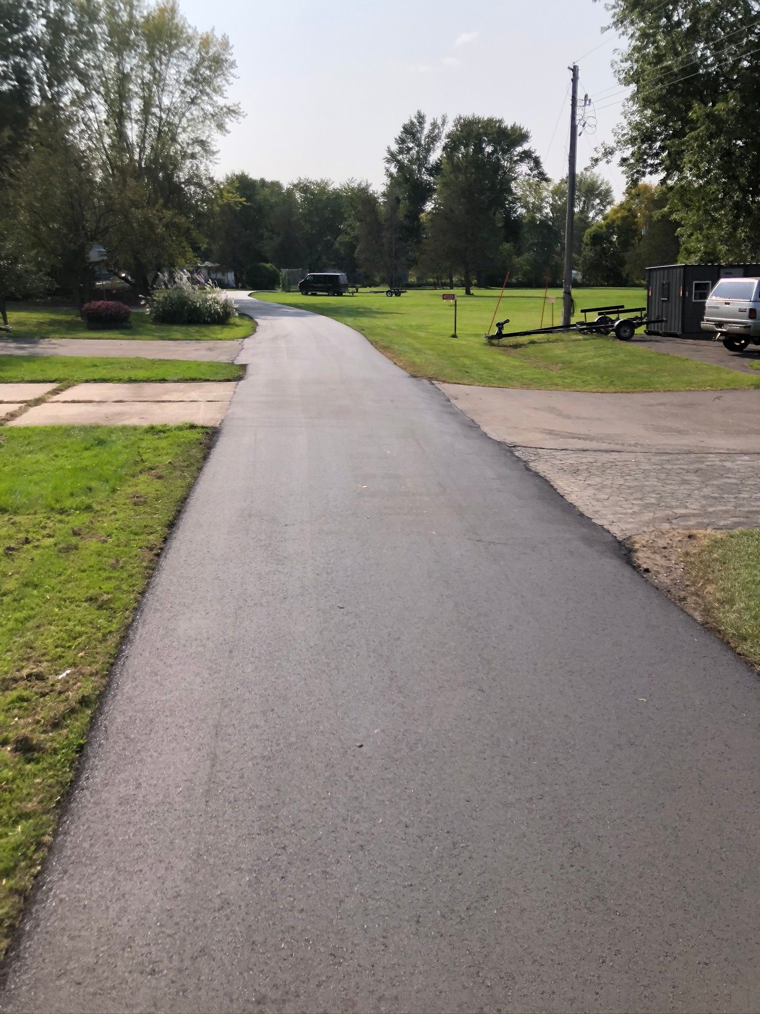 Asphalt paving service