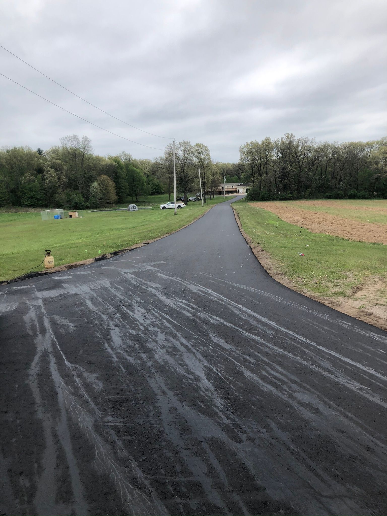 Asphalt paving service