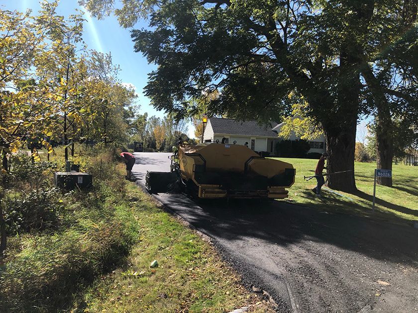 Asphalt paving service