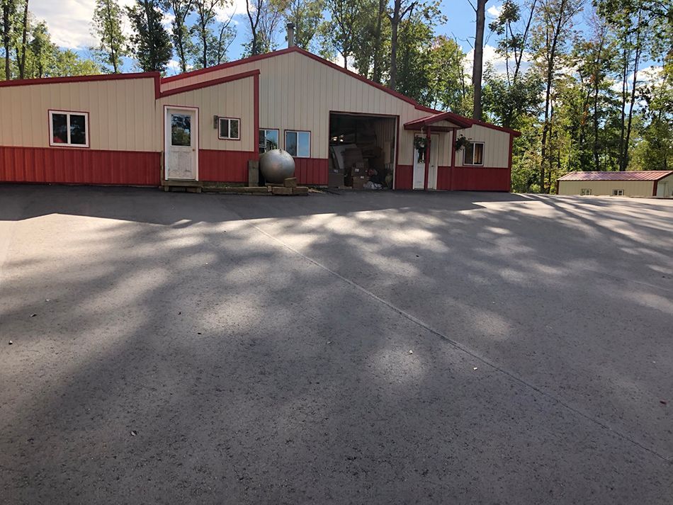 Asphalt paving service