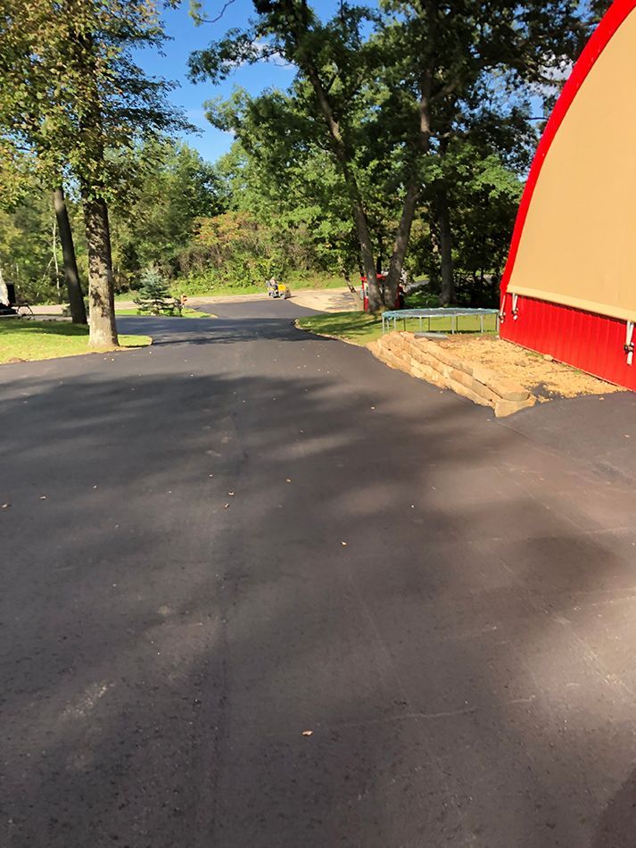 Asphalt paving service
