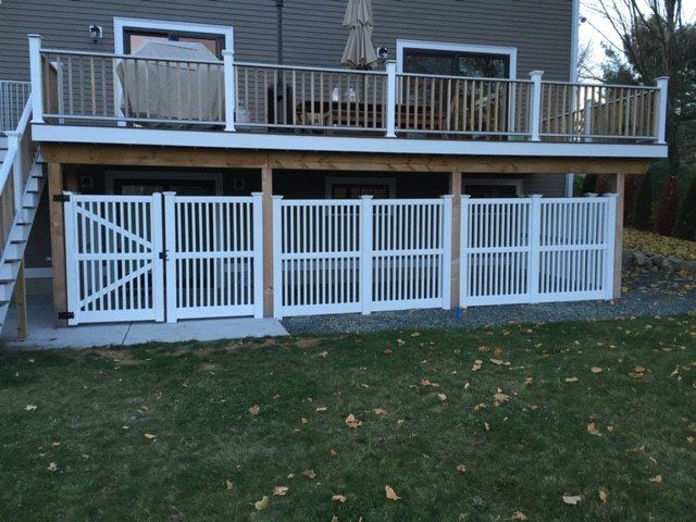 Vinyl Fencing