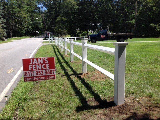 Vinyl Fencing