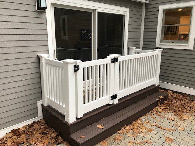 Vinyl Fencing