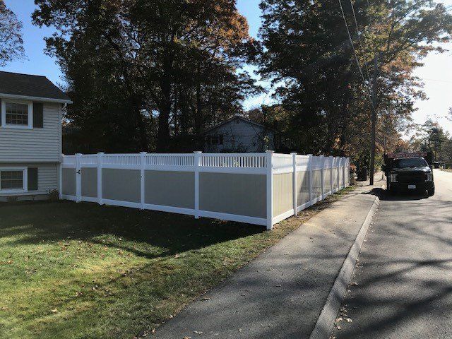Vinyl Fencing