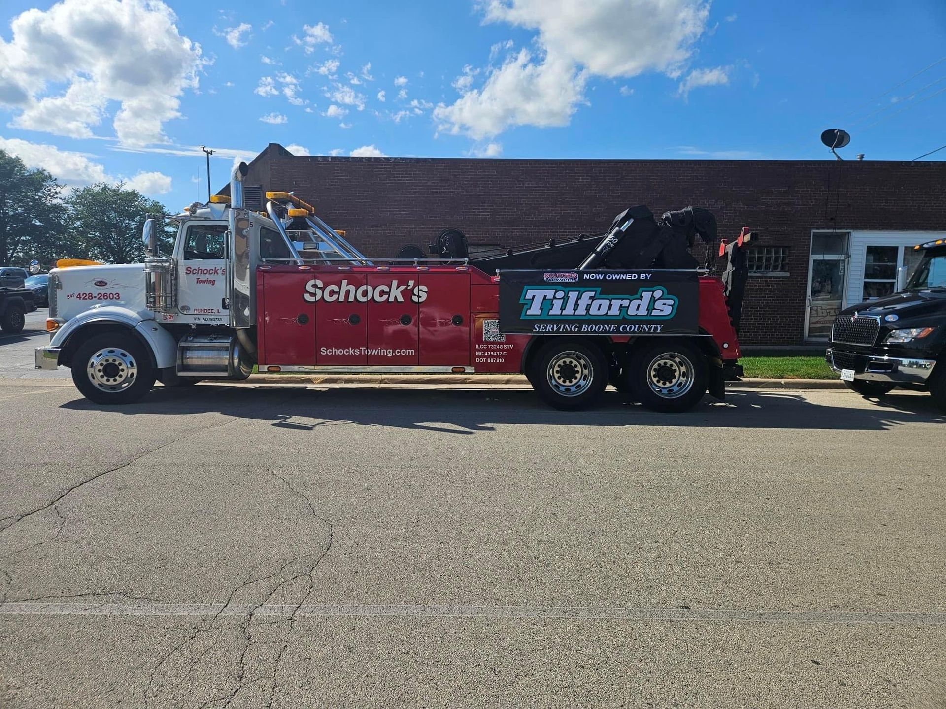 Semi-Truck Towing | Rockford, Il | Tilford's Towing & Recovery