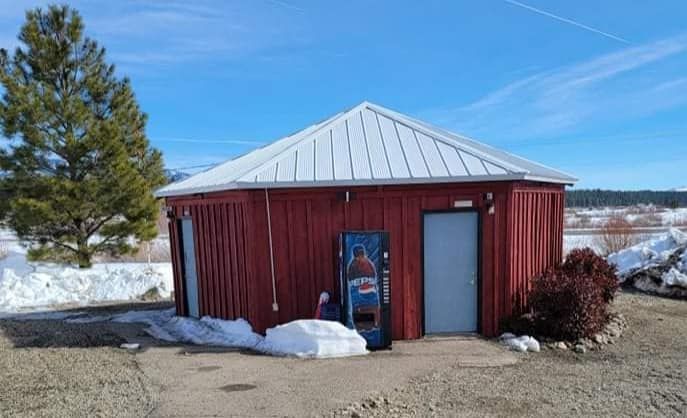 Commercial roof