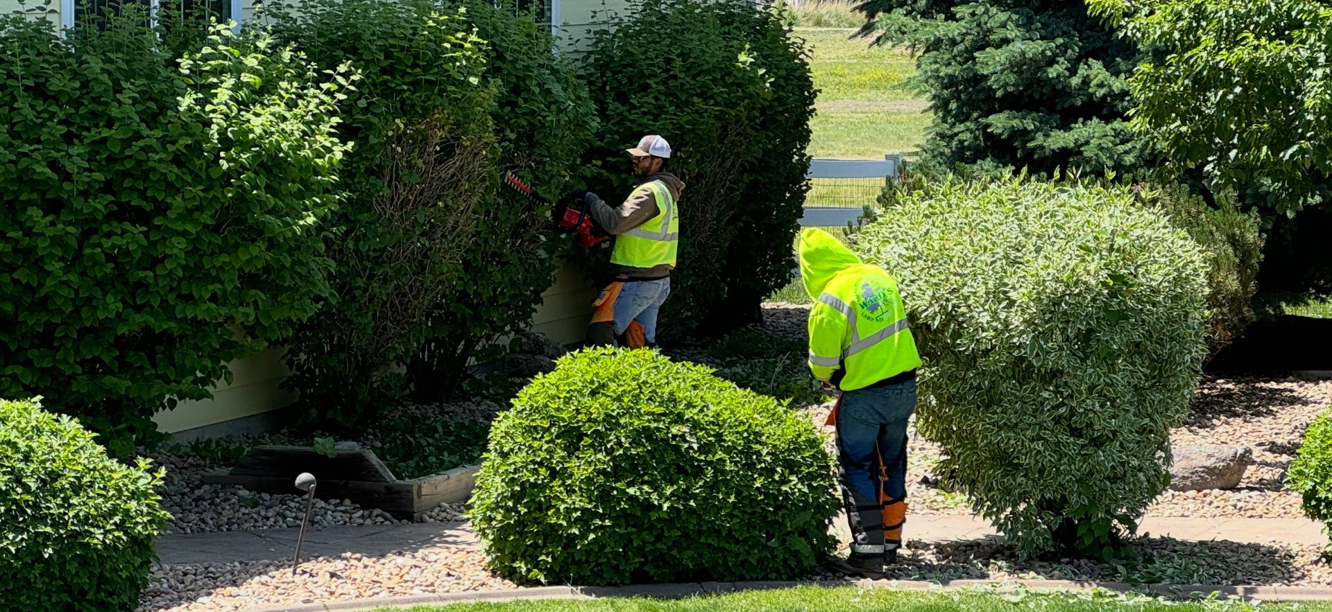 Ward's Lawn Service Inc