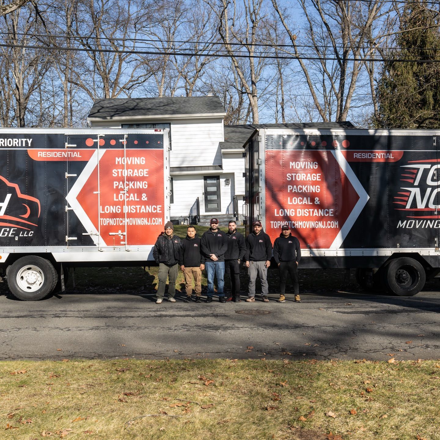 A group photo of the employees of Top Notch Moving & Storage, LLC