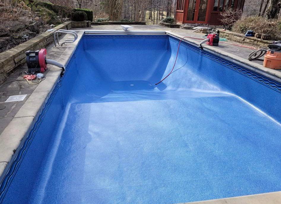 Swimming pool service