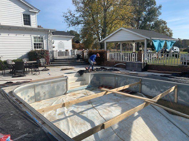 Swimming pool service