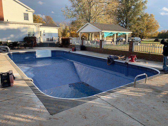 Swimming pool service