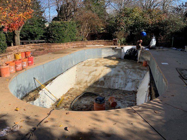 Swimming pool service