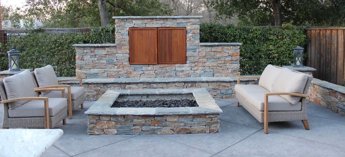 Fire pits and Fireplaces