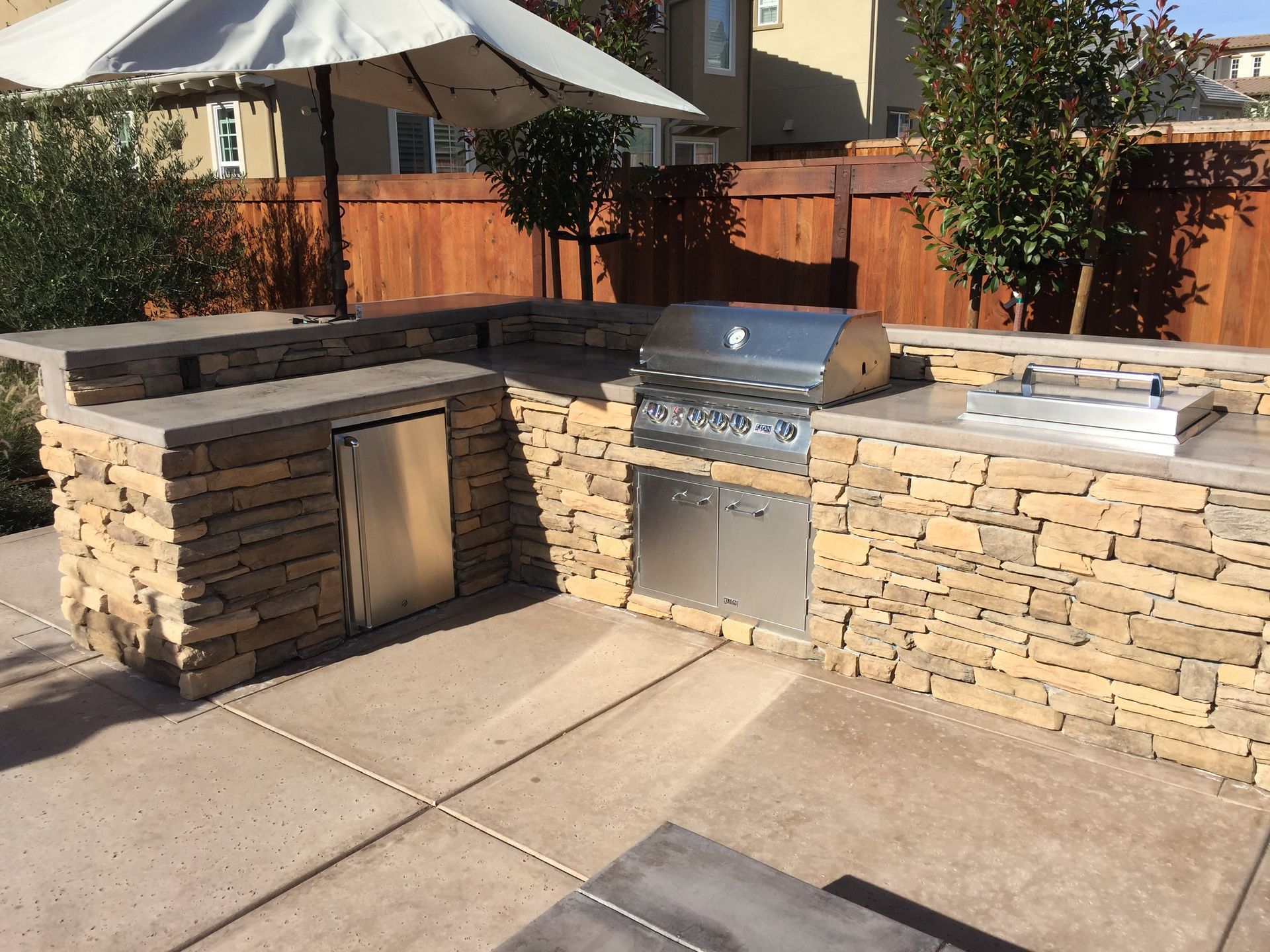 Outdoor BBQ Islands