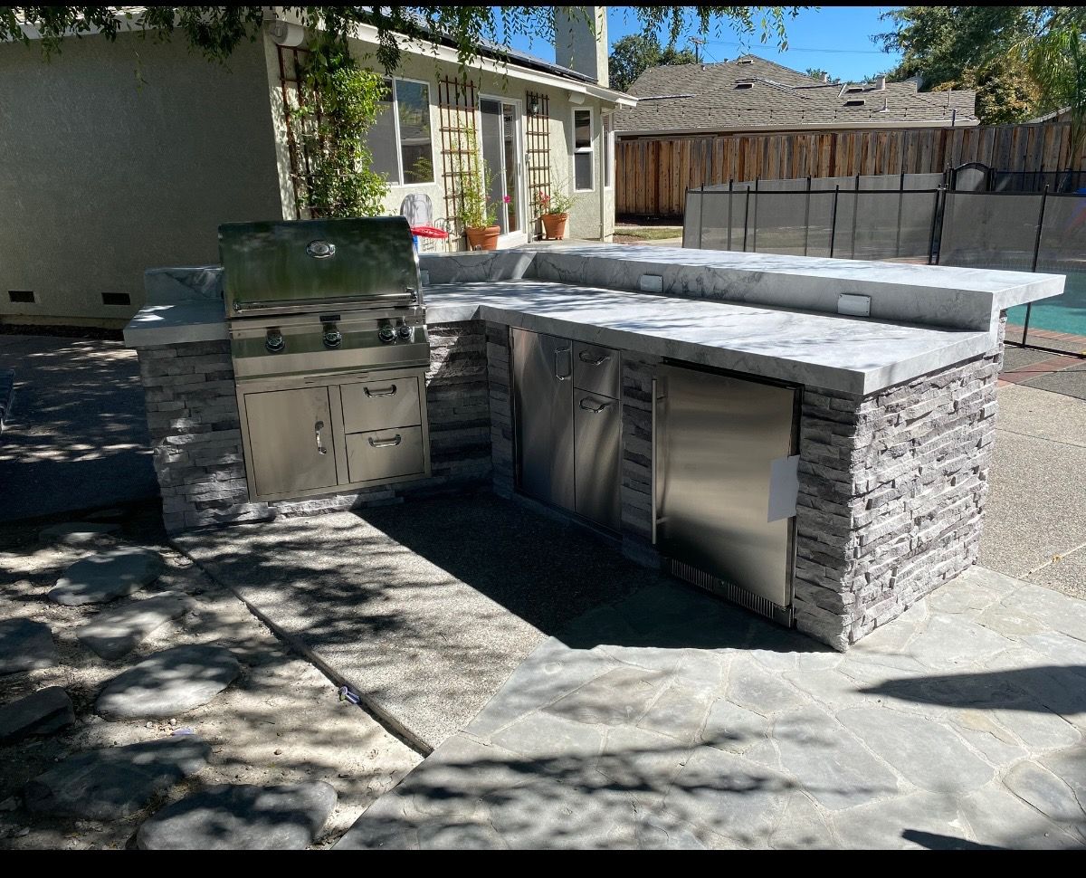 Outdoor BBQ Islands