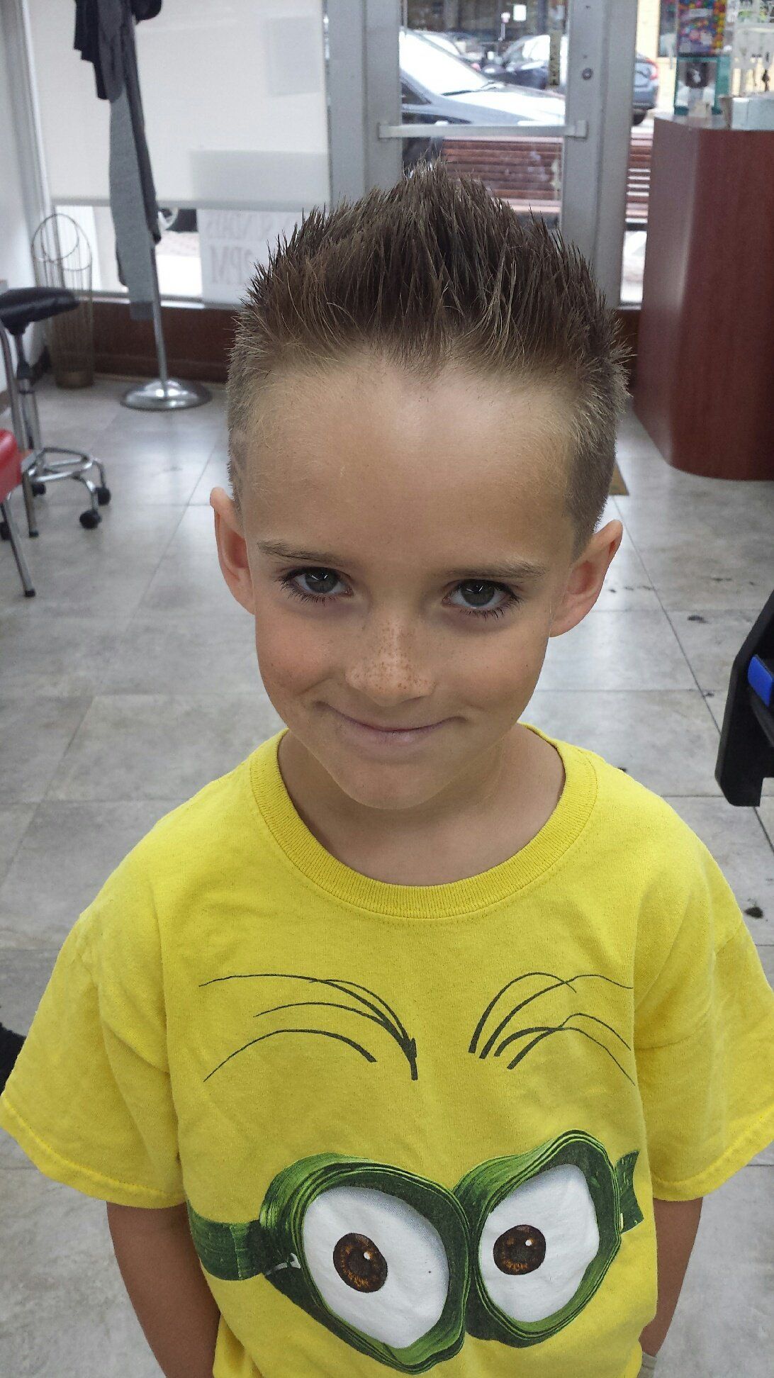 Kid's hair cut