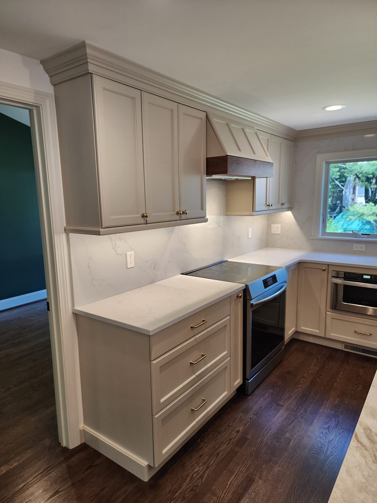 Kitchen remodeling services