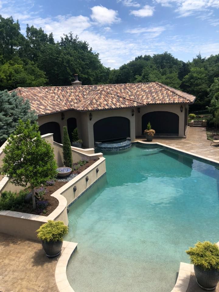 Motorized patio screens service