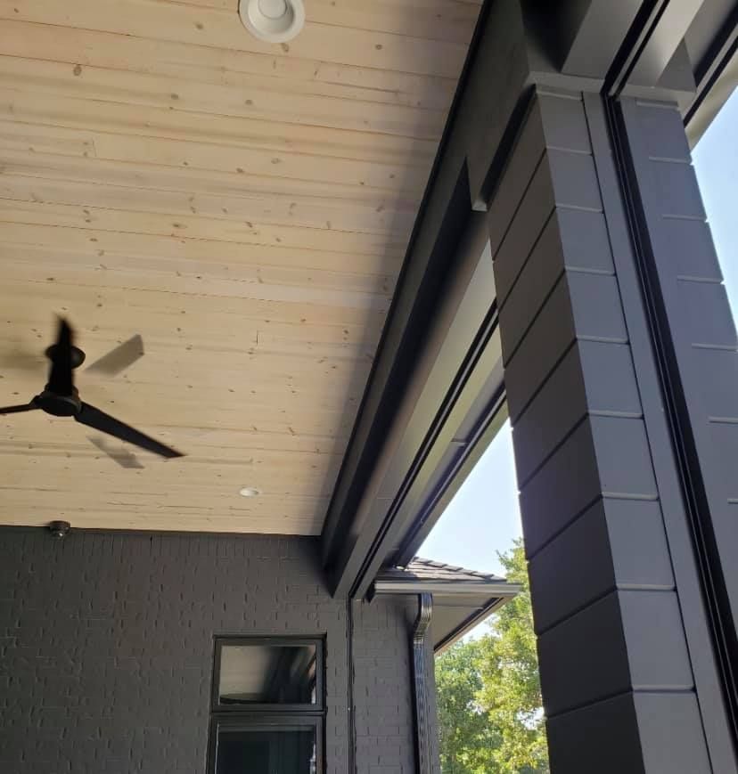 Motorized patio screens