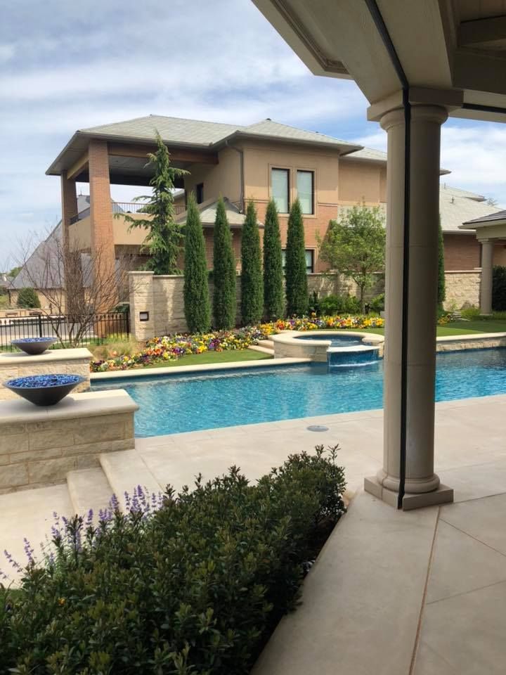 Motorized patio screens service