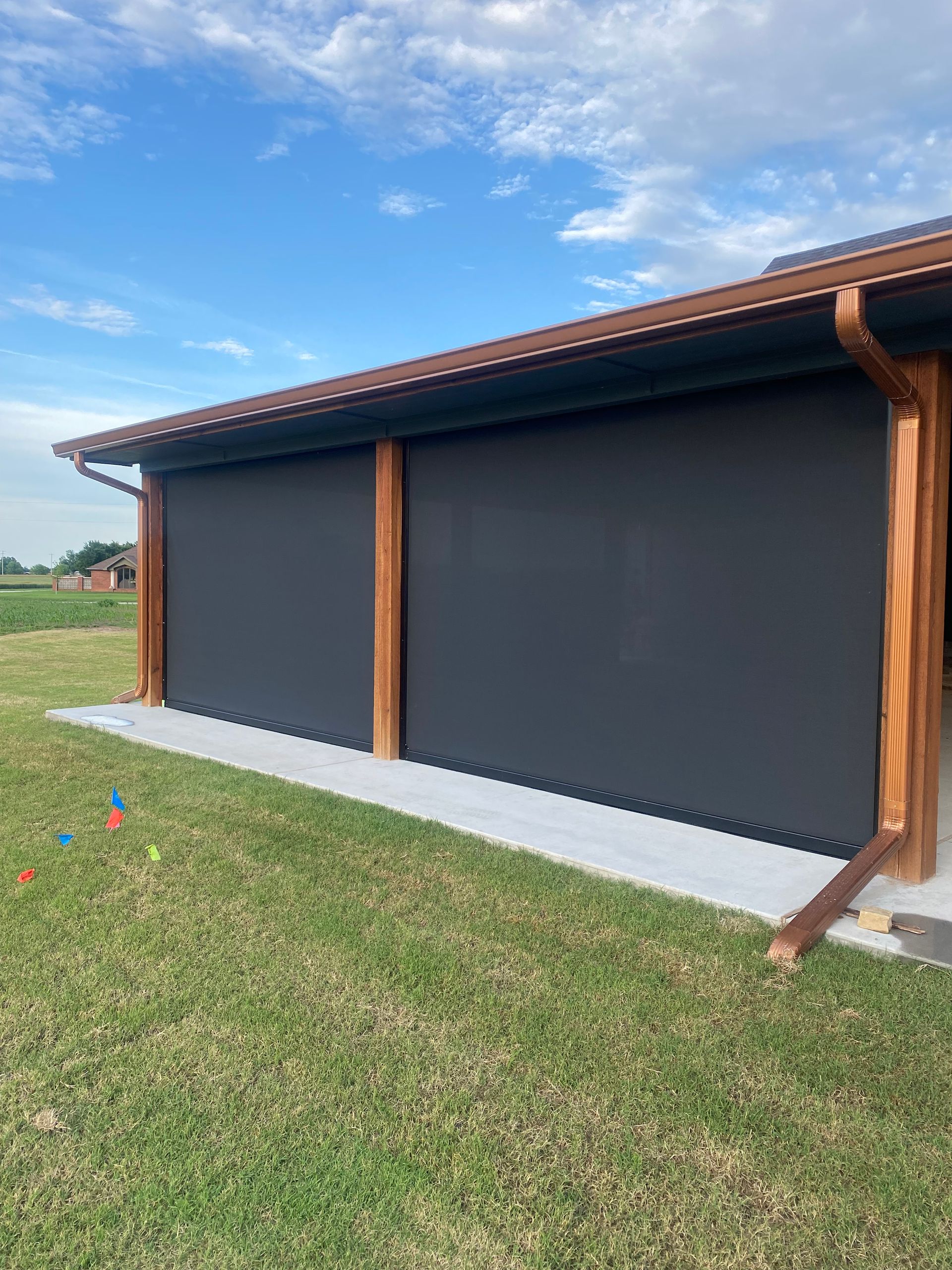 Motorized patio screens service