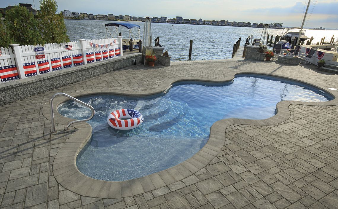 A pile of gravel is sitting on the ground.