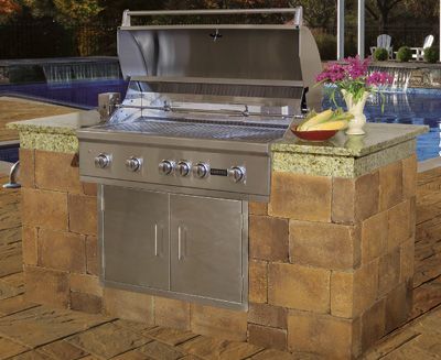 A pile of gravel is sitting on the ground.