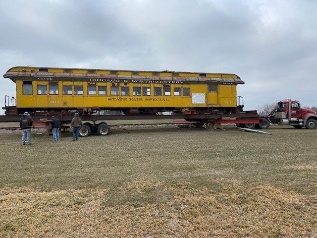 Robinson traincar moving