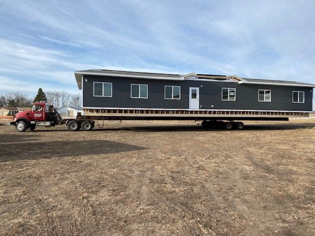 Robinson house moving