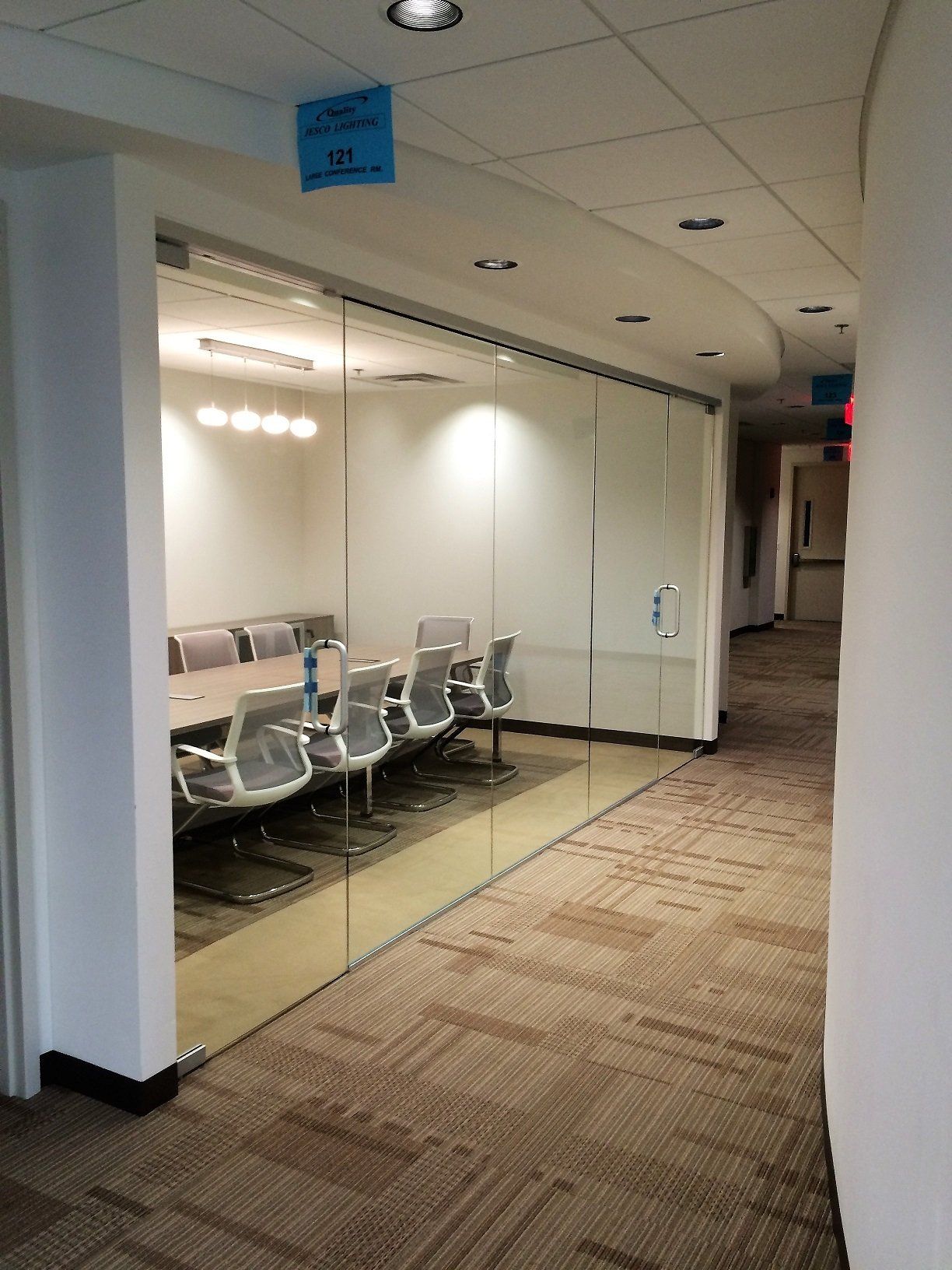 COMMERCIAL STOREFRONT