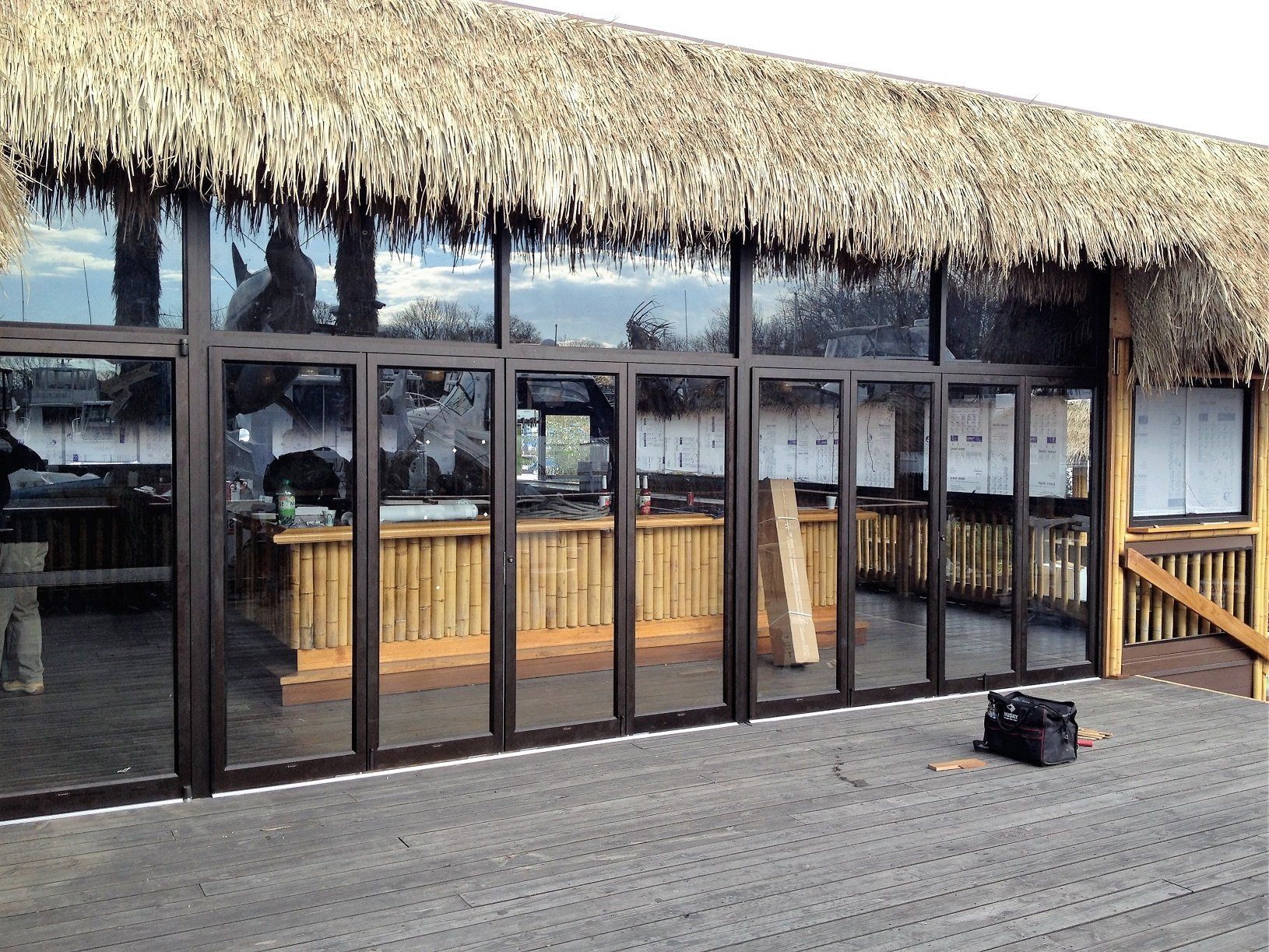 COMMERCIAL STOREFRONT