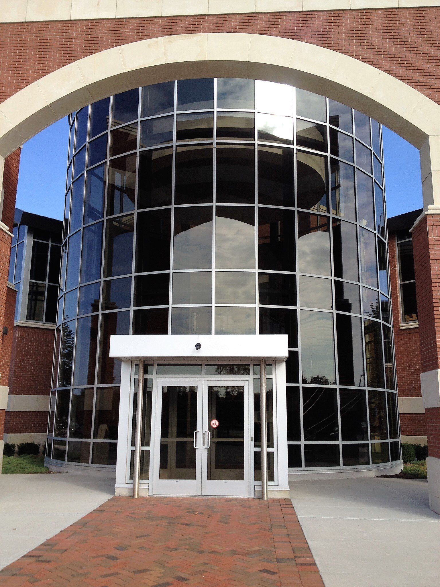 COMMERCIAL STOREFRONT